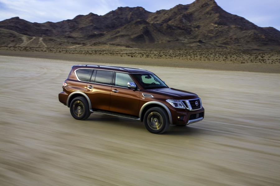  Nissan Armada 2016 года  (фото 28 из 40)